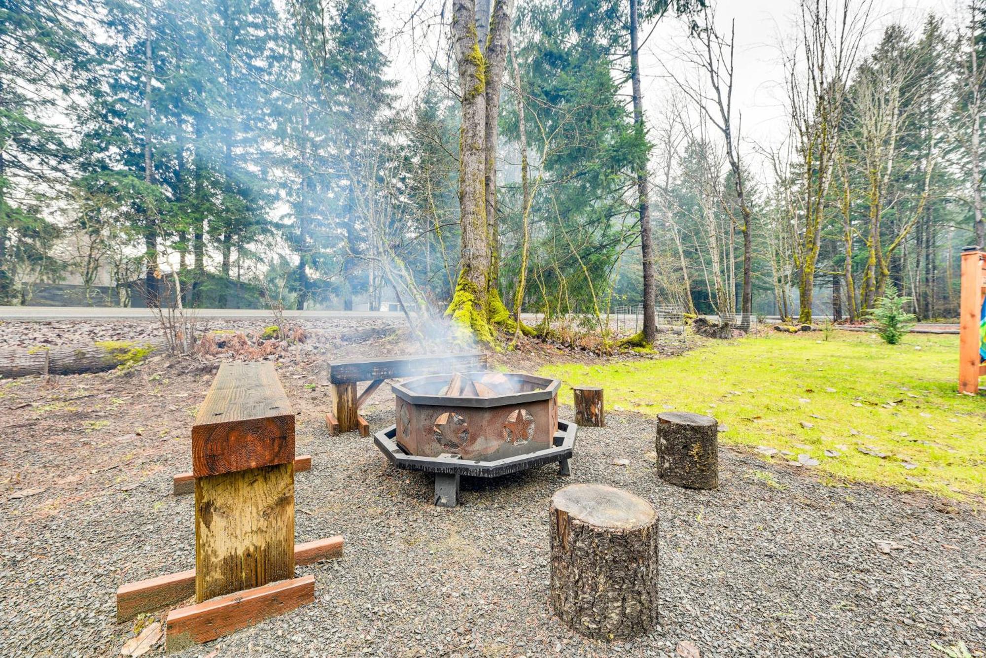 Villa Family-Friendly Packwood Retreat With Deck! Esterno foto